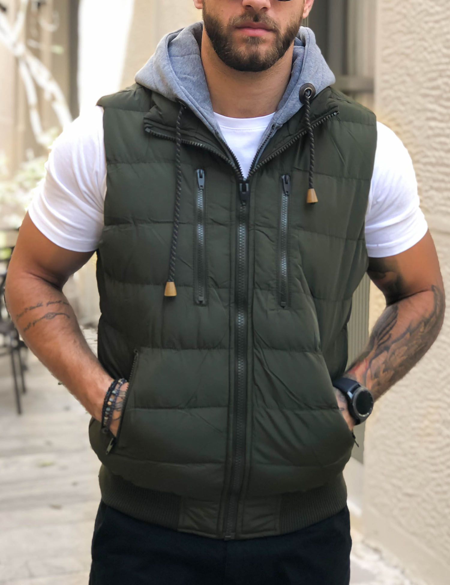 Ανδρικό χακί αμάνικο Jacket κουκούλα 833380C φωτογραφία